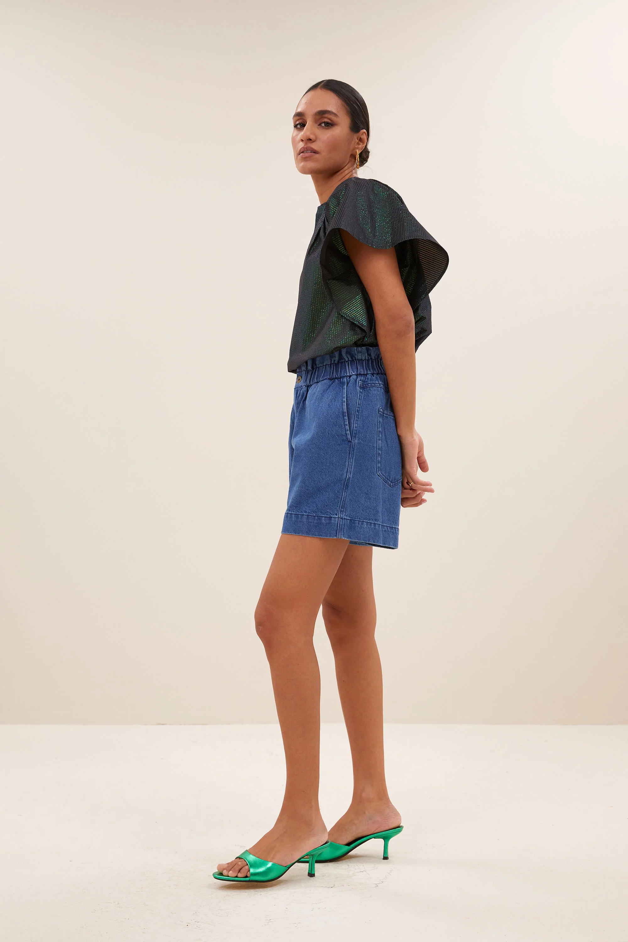 Thumb 4